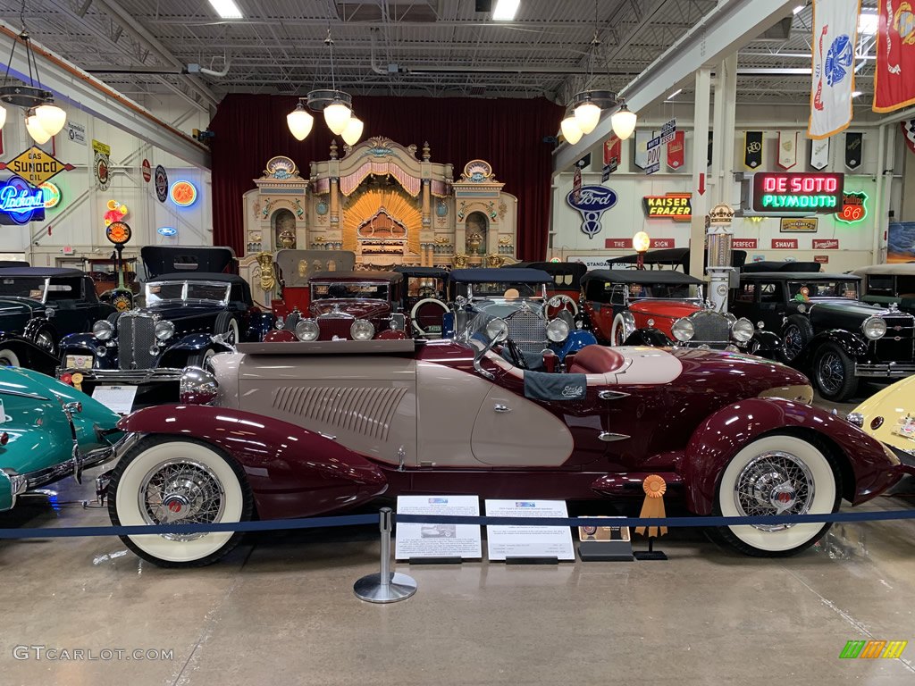 1931 Cord L-29 Boattail Speedster Replica in Royal Cranberry/Cashmere Cream