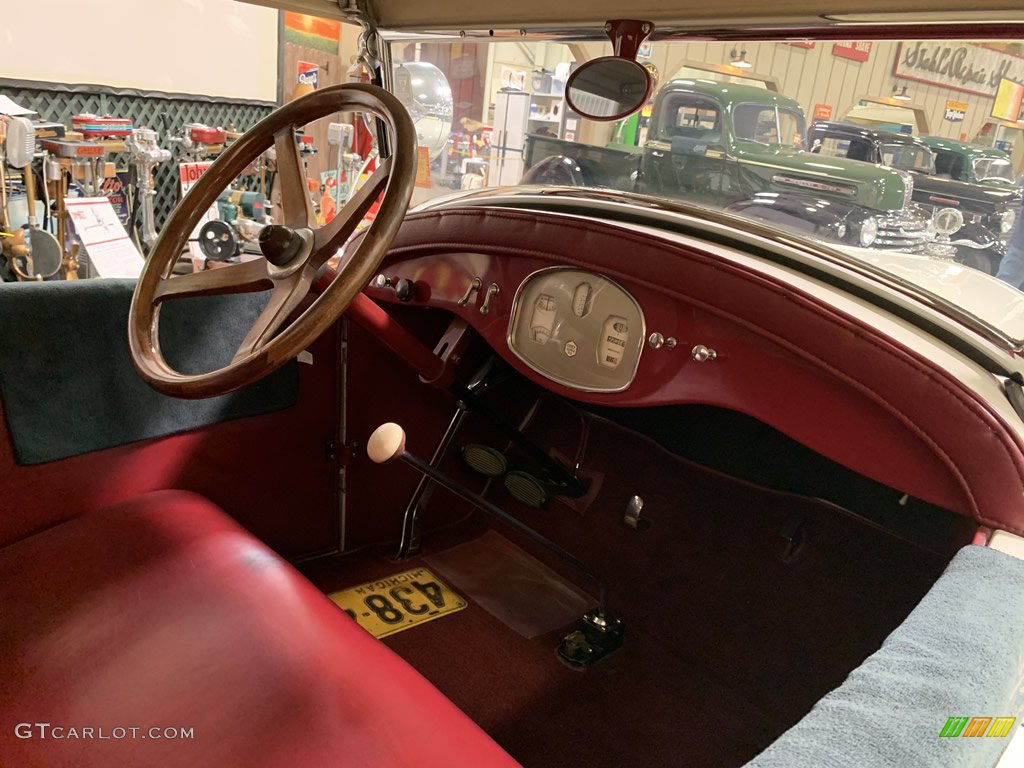 1927 Essex Super Six Speedabout Interior
