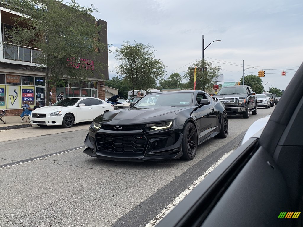 Chevy Camaro ZL1