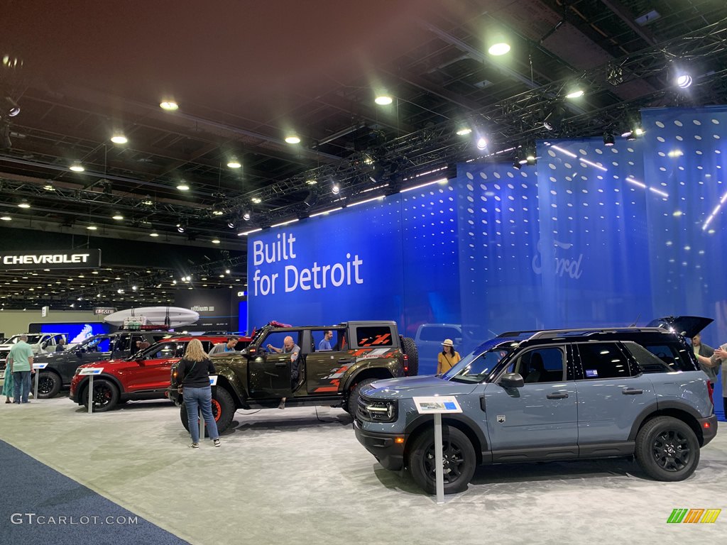 2023 NAIAS Ford display