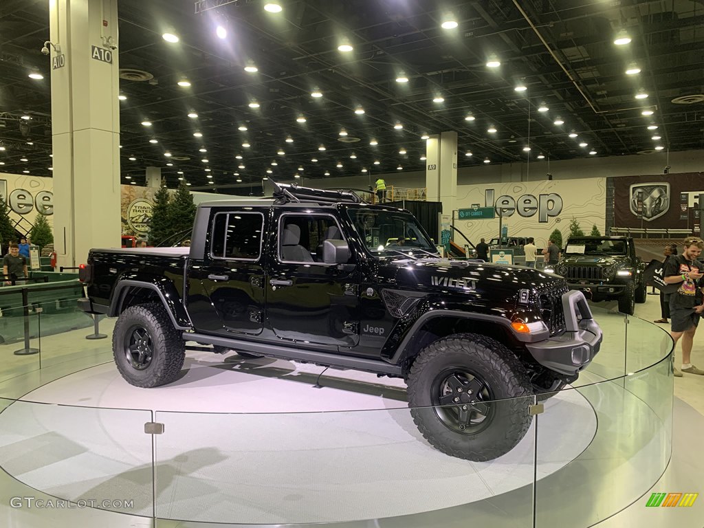 2024 Jeep Gladiator Willys w/AEV upcountry +upfit