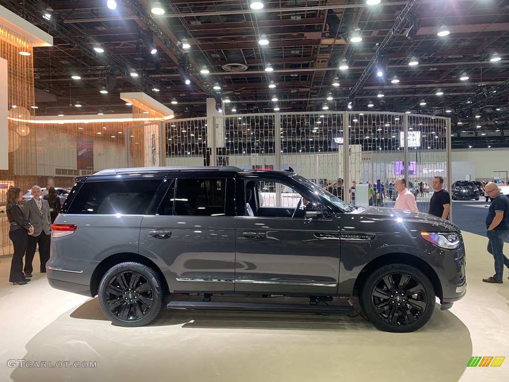 2024 Lincoln Navigator