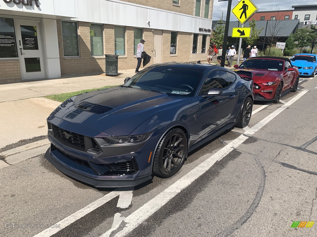 2024 Mustang Dark Horse in Blue Ember Metallic