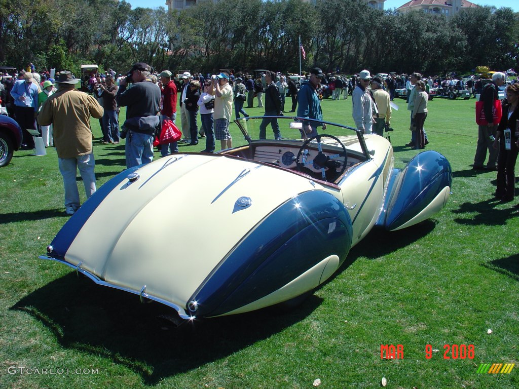 Classic 1937 Delahaye 135M