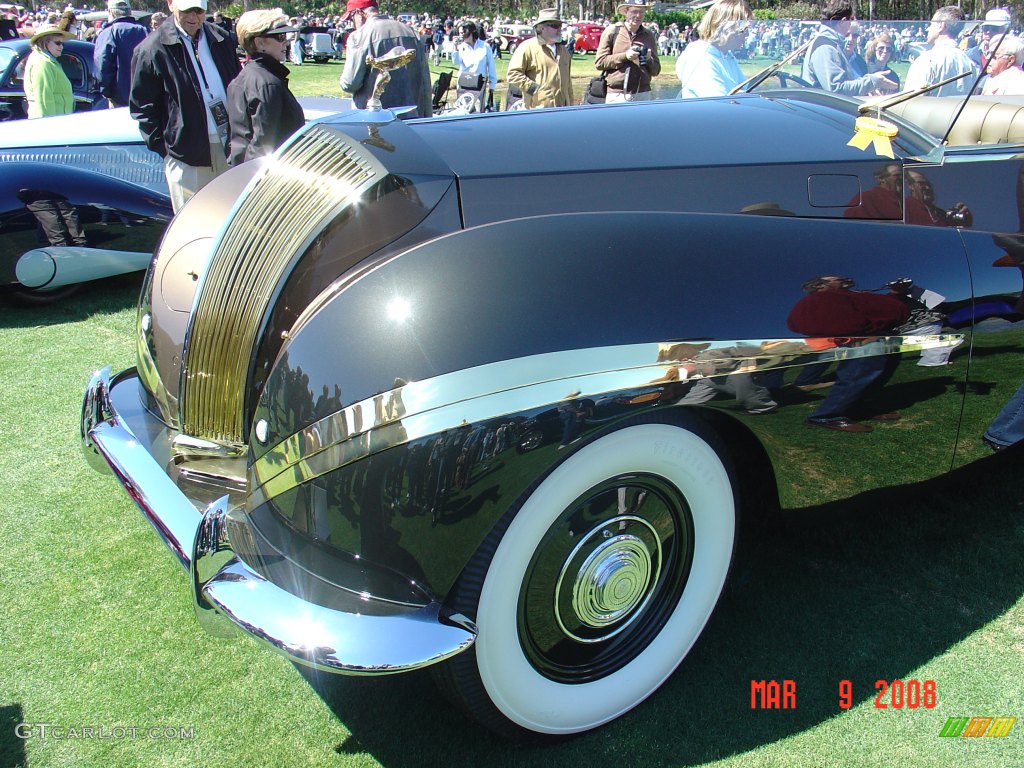 Breathtaking 1939 Rolls-Royce Phantom III 