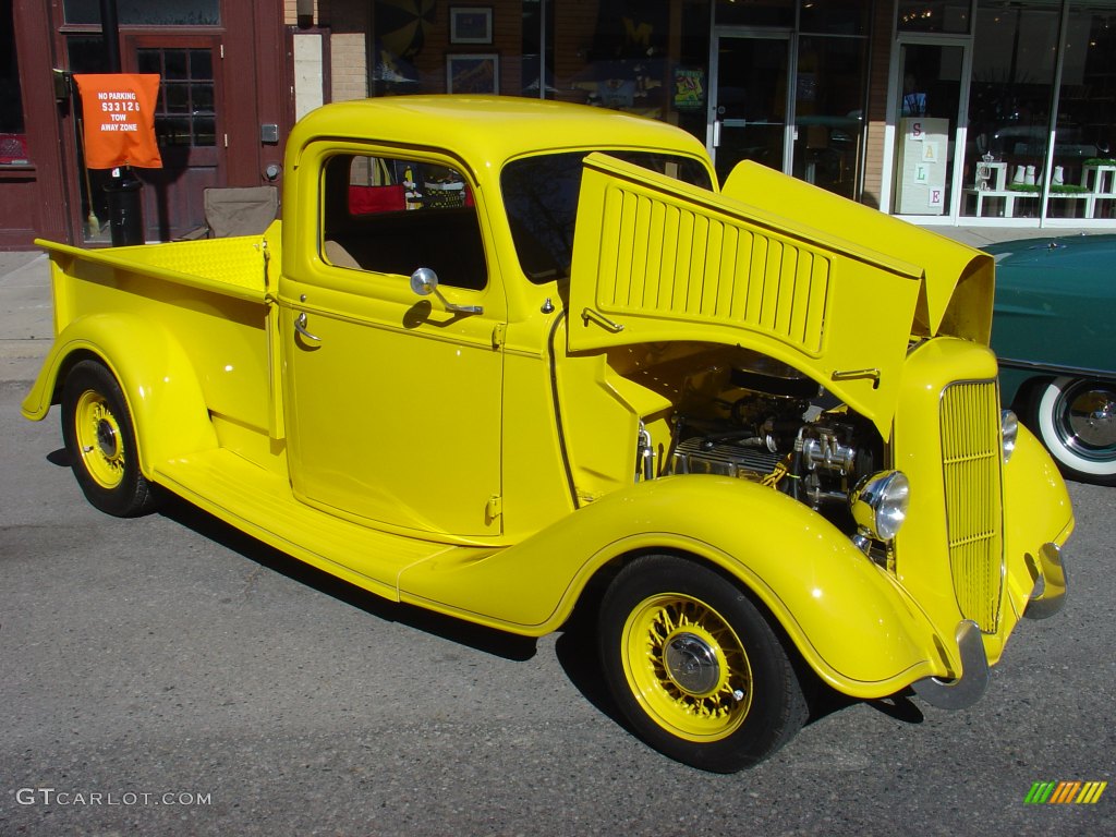 1935 Ford