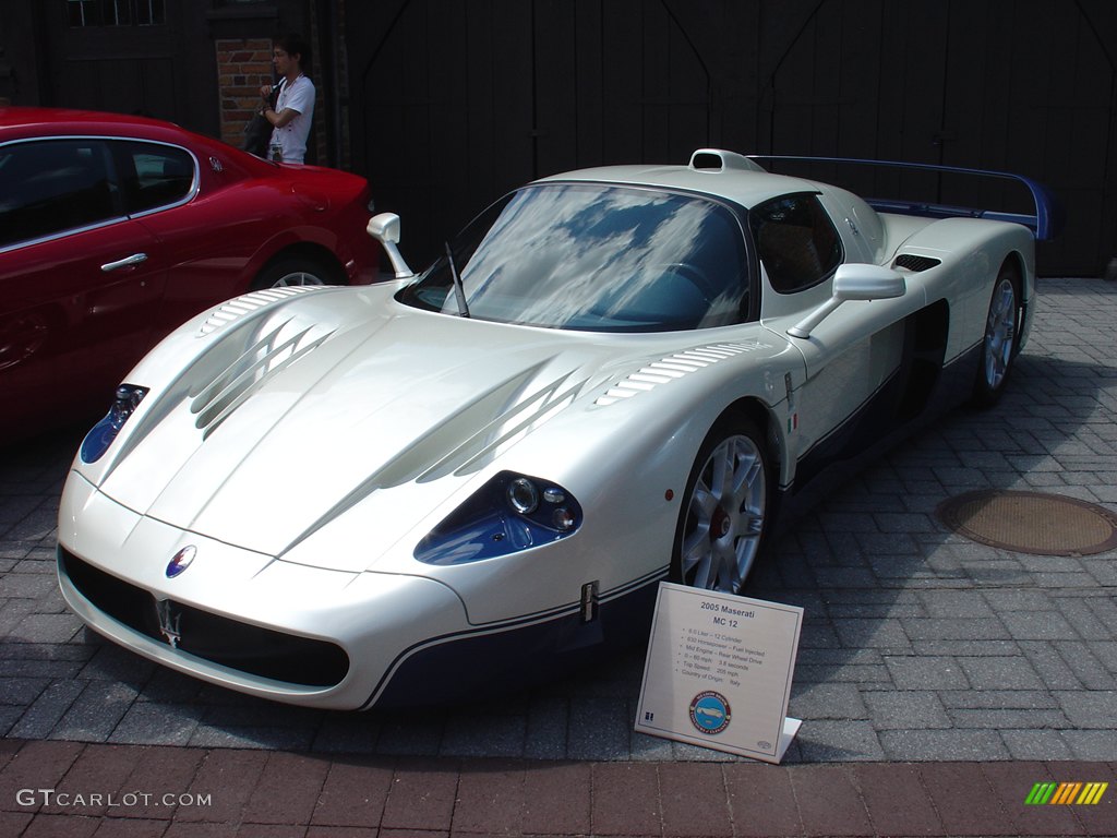 2005 Maserati MC 12