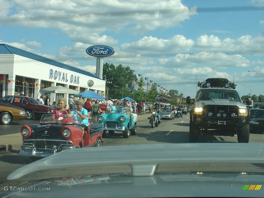 2008 14th Annual Woodward Dream Cruise photo #236128