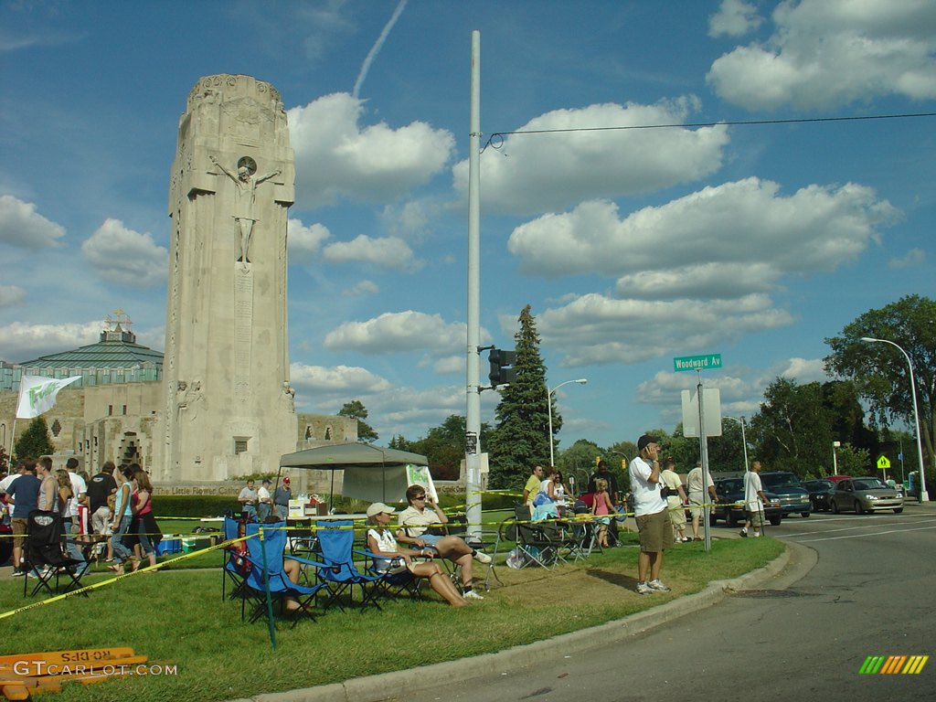 2008 14th Annual Woodward Dream Cruise photo #236135