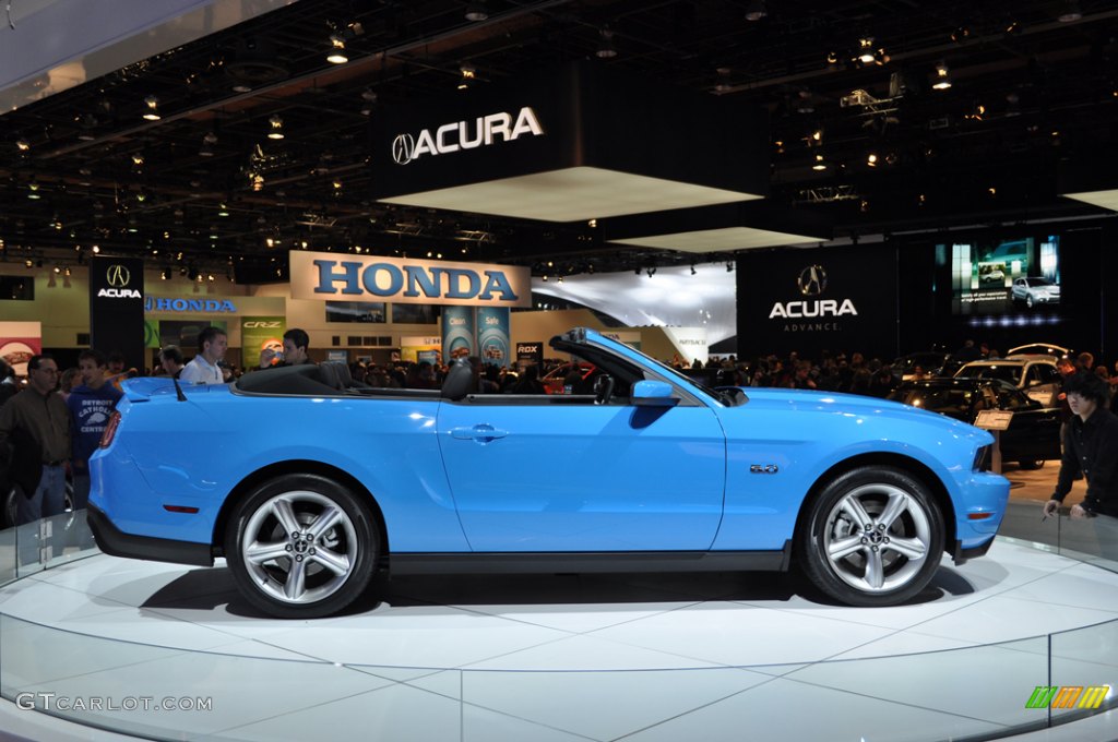 Grabber Blue 2011 Mustang GT Convertible