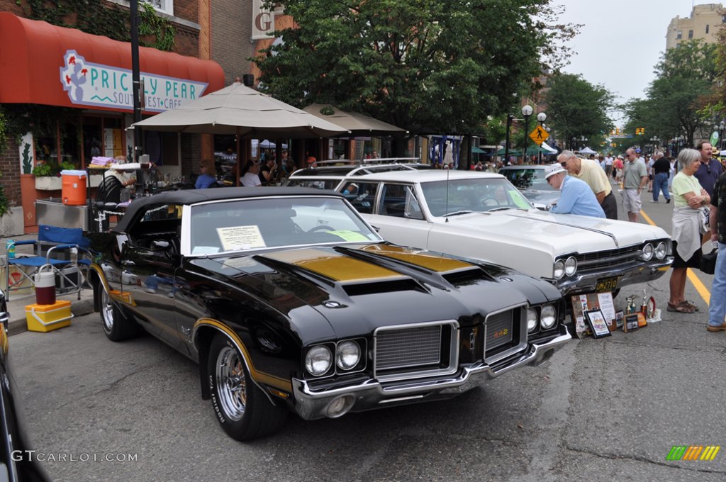 Oldsmobile 442 Convertible