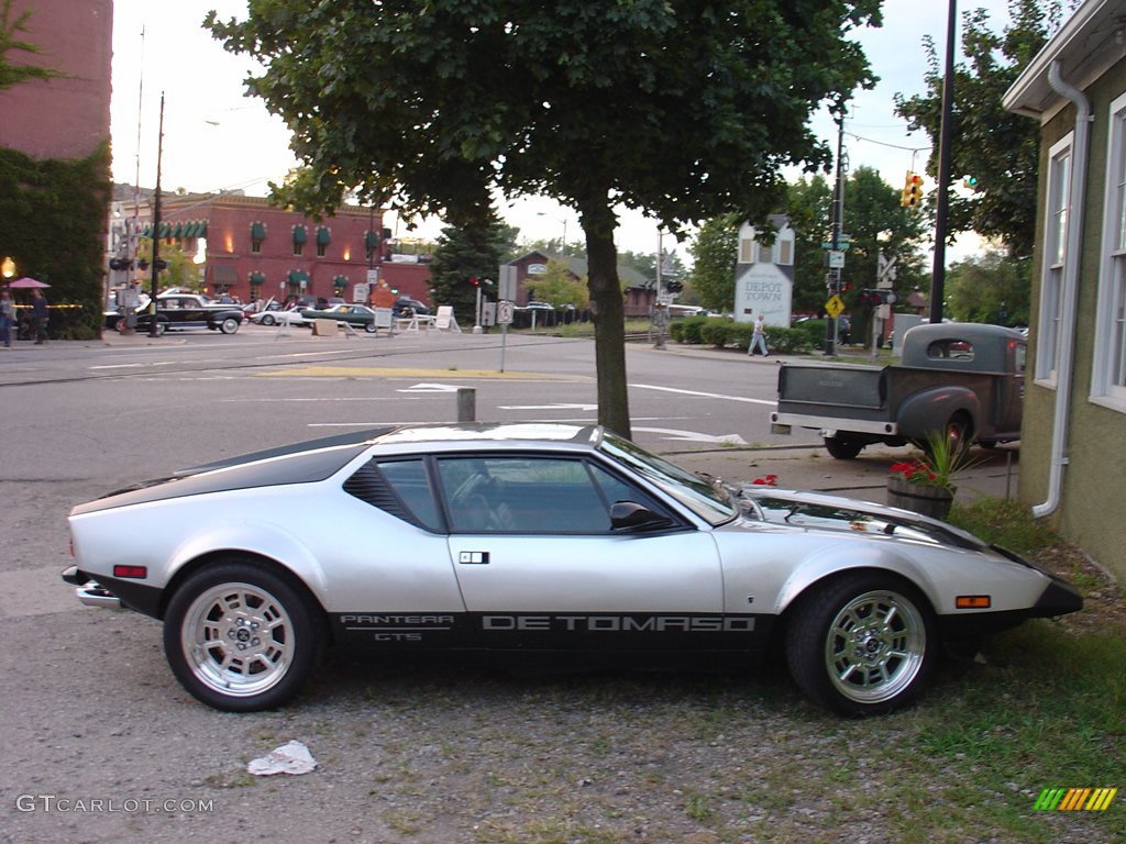 De Tomaso Pantera