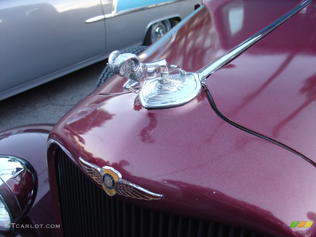 Chrysler Hood Ornament