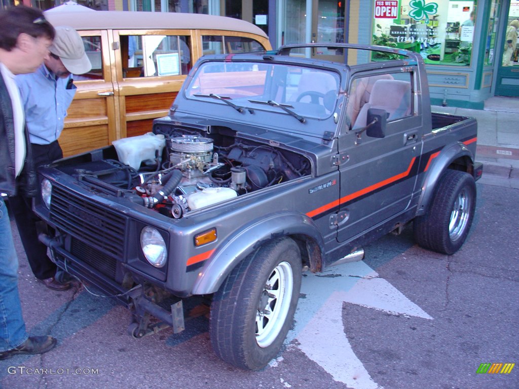 Suzuki Samurai