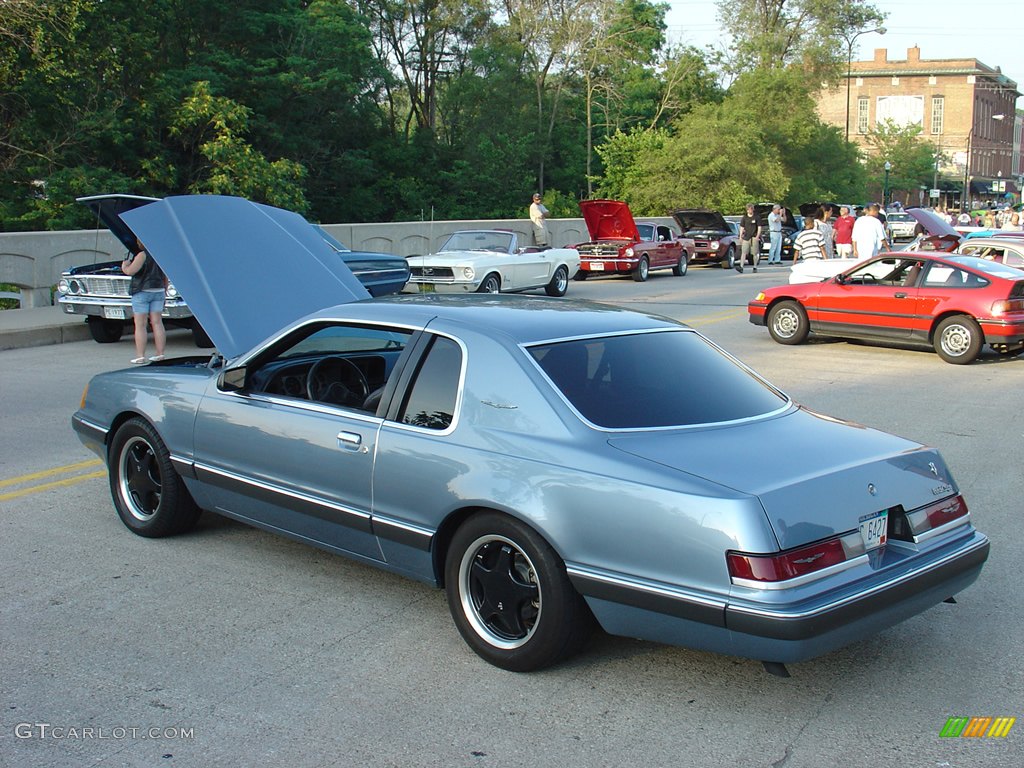 Ford Thunderbird