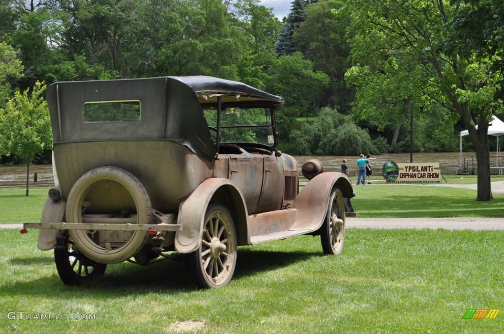 An Orphan REO Sedan