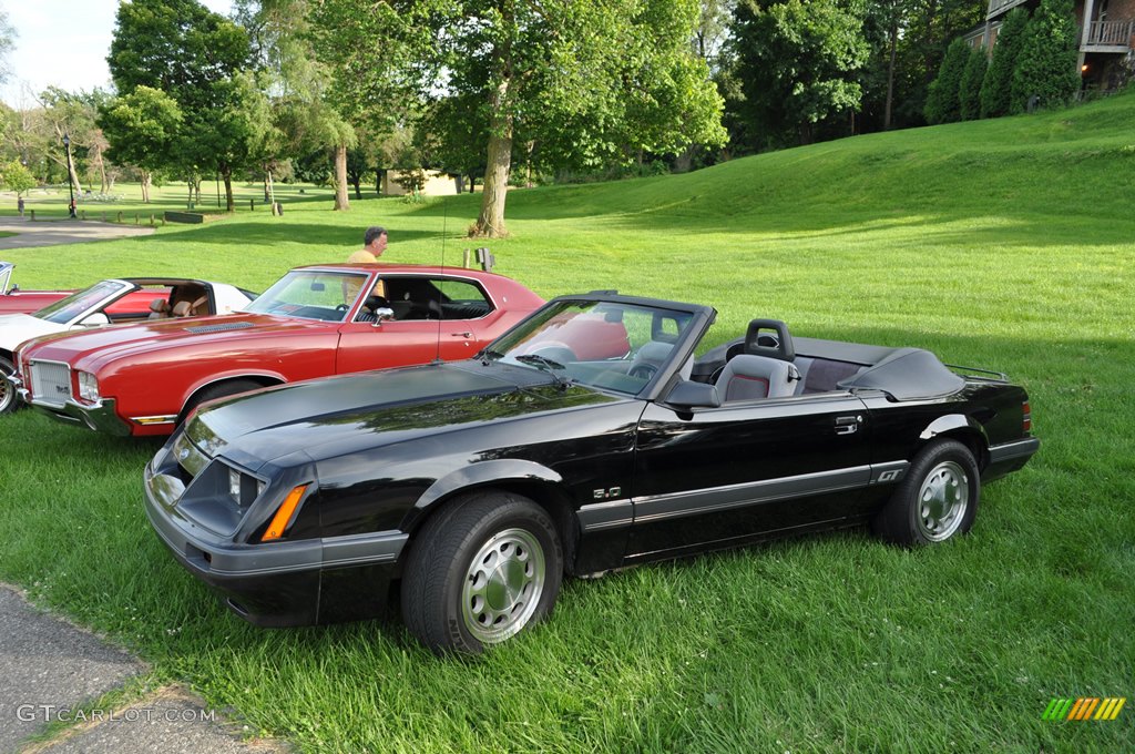 1980s Ford Mustang 5.0 Convertible