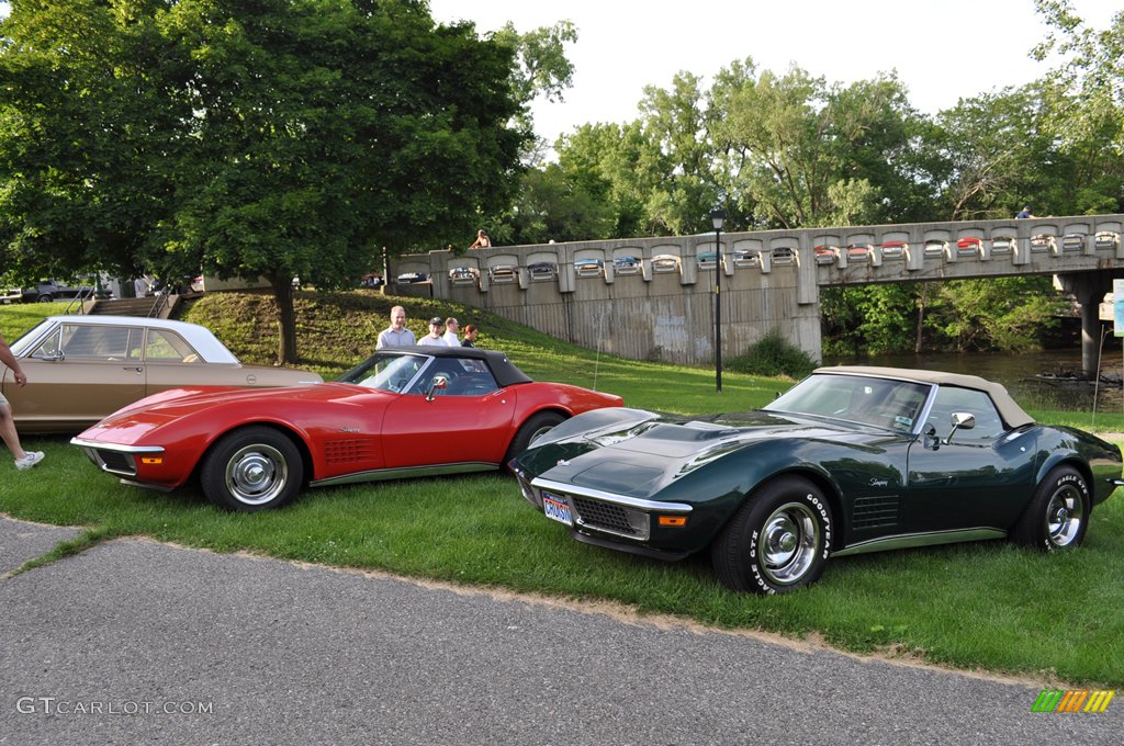 A Pair of 1971 Corvette Stingray Convertibles