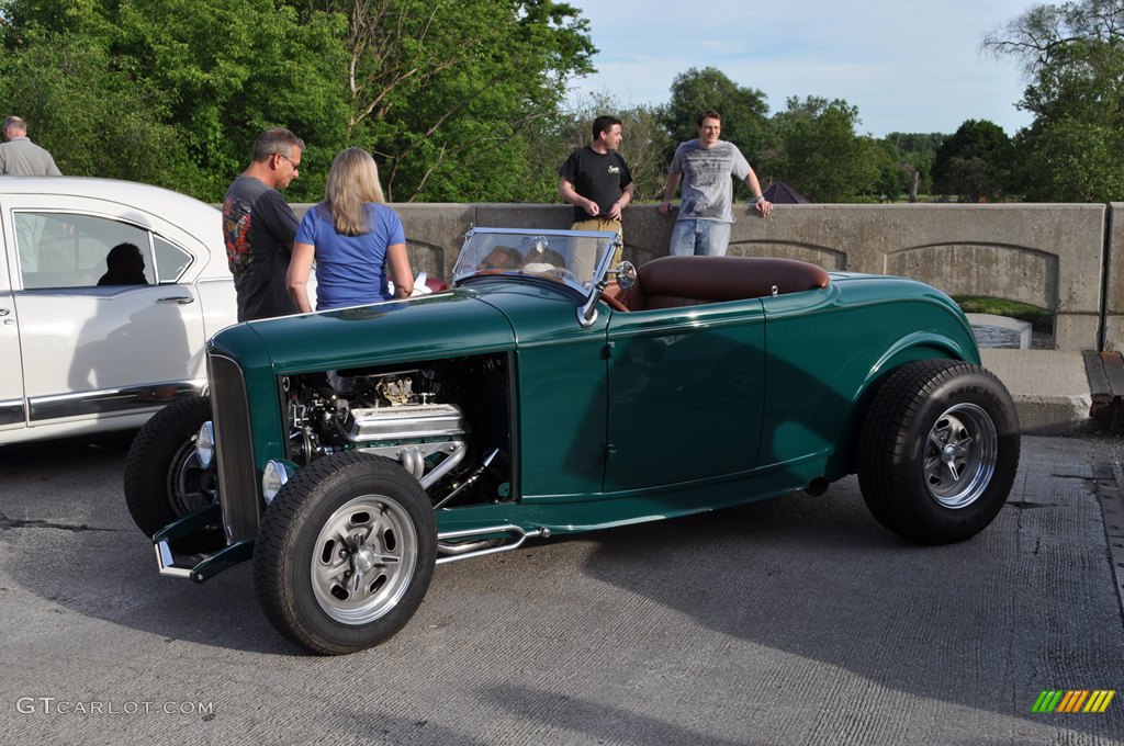 1932 Ford Roadster/Chevy small block
