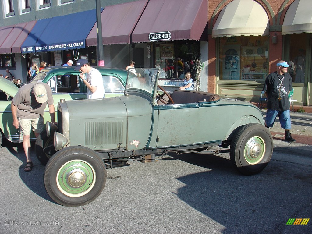 1928 Ford Roadster