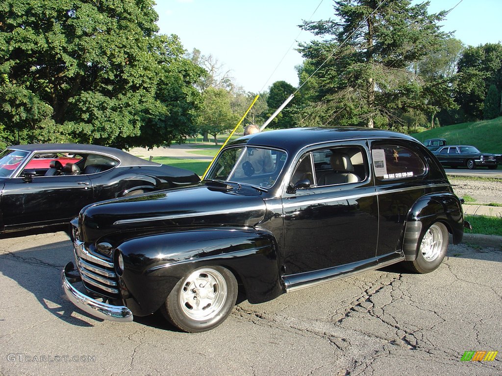 1946 Ford Tudor Sedan