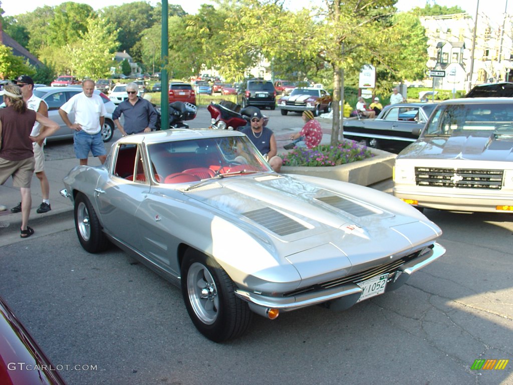 1963 Chevrolet Corvette Split Window Coupe