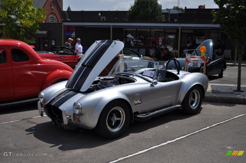 Superformance '65 Cobra 427 Replica