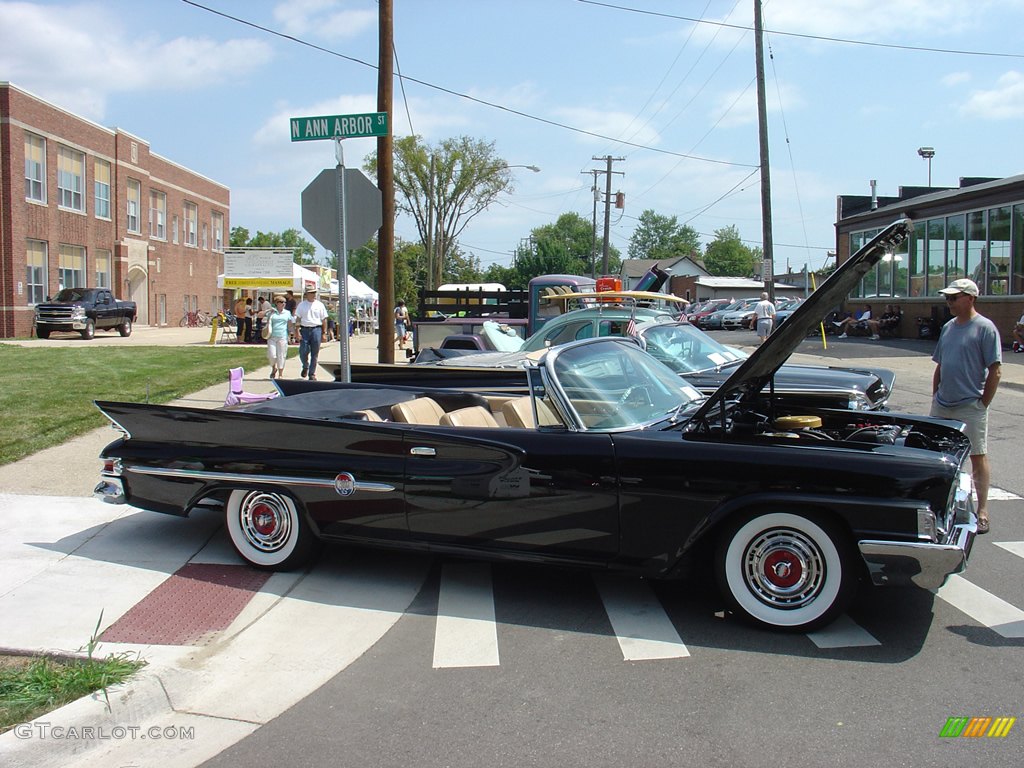 1961 Chrysler 300 convertible #4