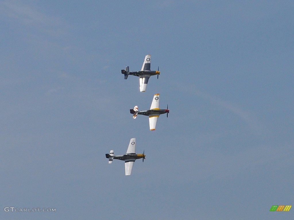 The Horsemen performing a 12 minute P-51 Mustang aerobatic exhibition