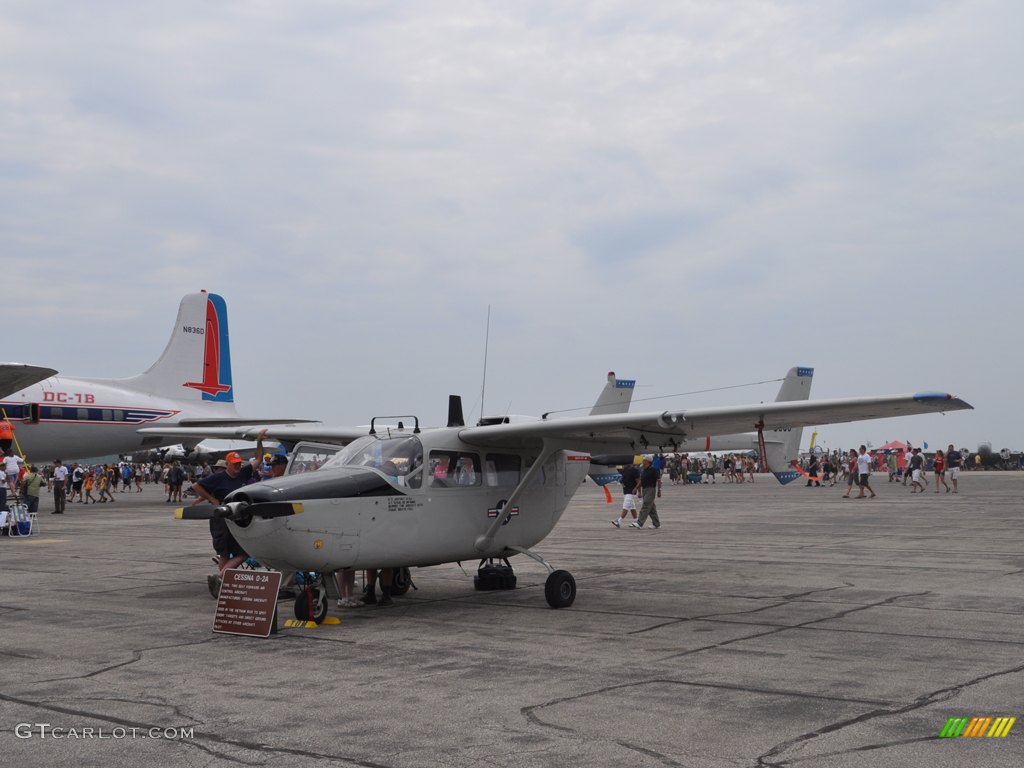 Cessna 0-2A, a two seat spotter aircraft. Ever seen Bat 21?