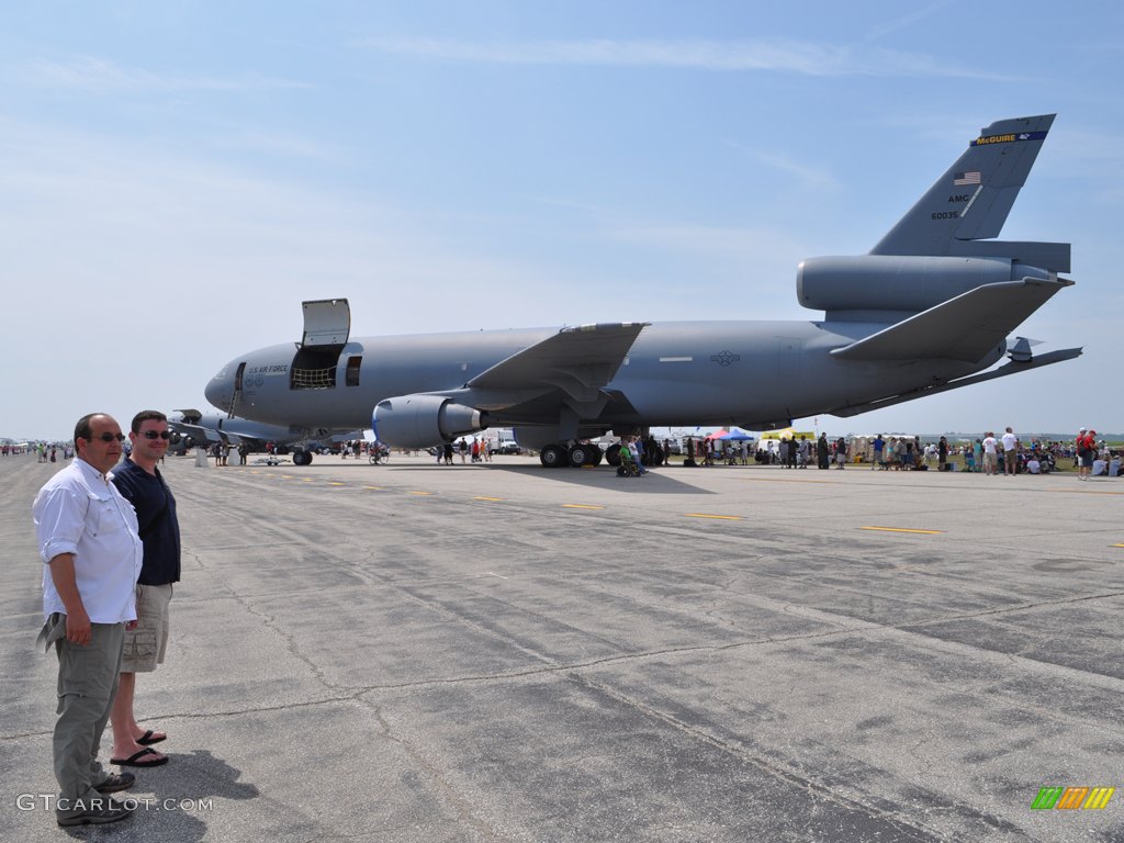 Thunder Over Michigan Air Show - Gathering of Fortresses & Legends photo #34581157