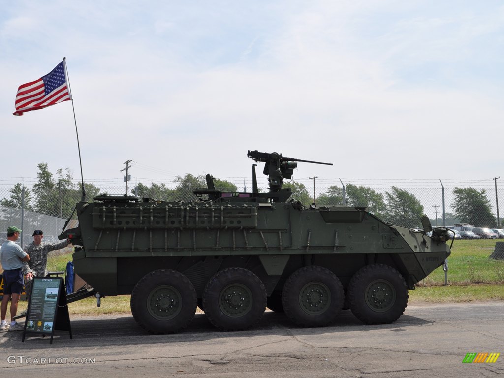 Stryker 8 Wheel Transport vehicle and Mobile Gun System