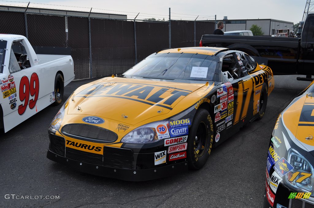 Roush Racing Dewalt Ford Taurus 2003 Winston Cup Champion Race Car