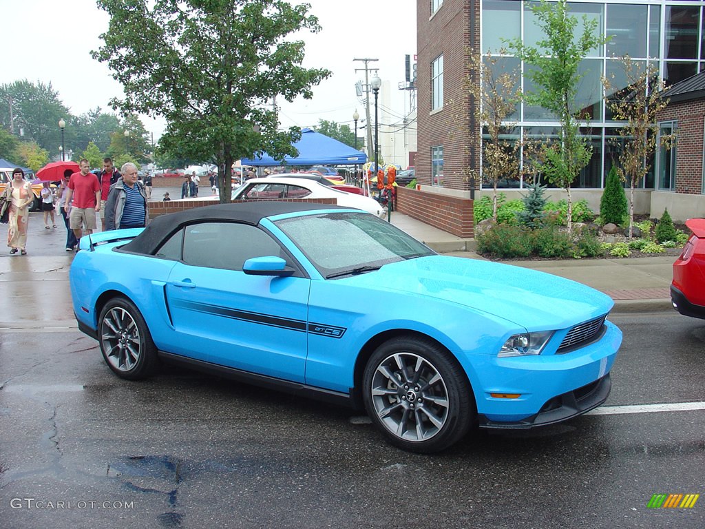 2010 Ford Mustang California Special Convertible in Grabber Blue