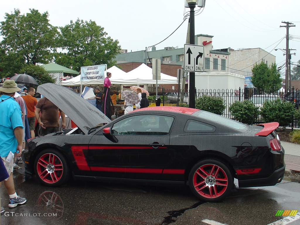 2012 Ford Mustang Boss 302 Laguna Seca in Black/Red at the Woodward Dream Cruise