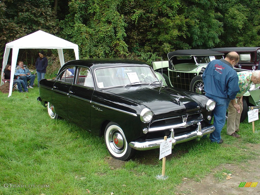 1954 Willys Ace Deluxe Sedan