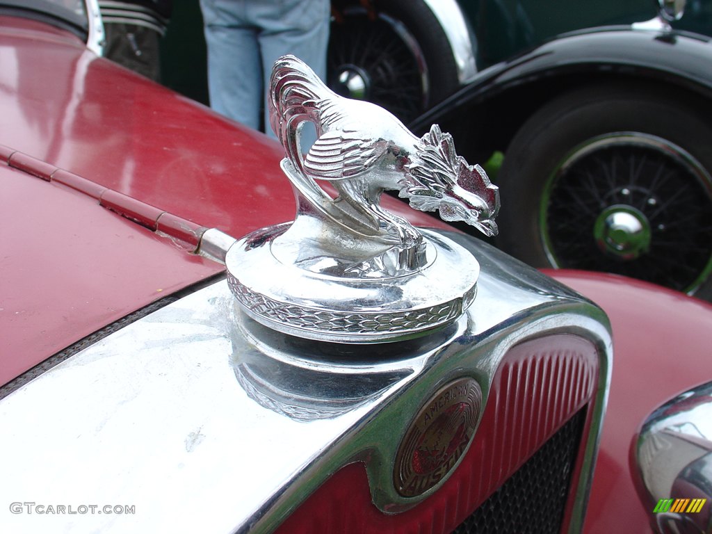 1930 American Austin, Rooster Hood Orniment