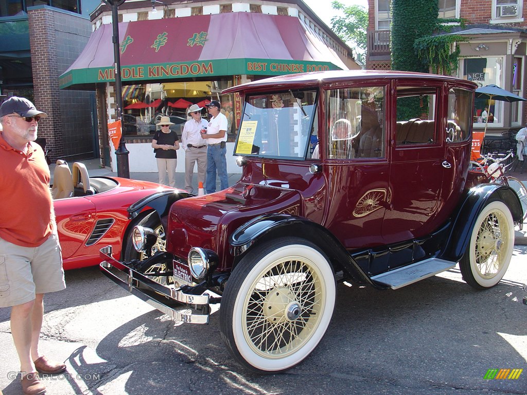 1916 Detroit Electric Model 60/985