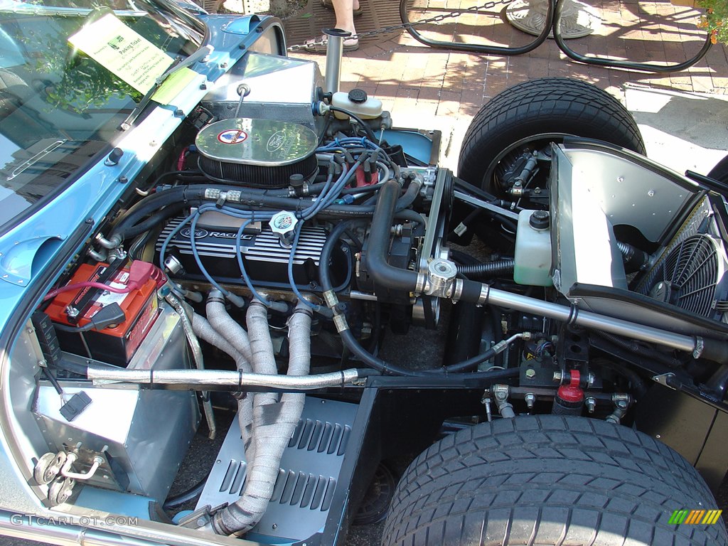 Shelby Daytona Cobra Replica Engine