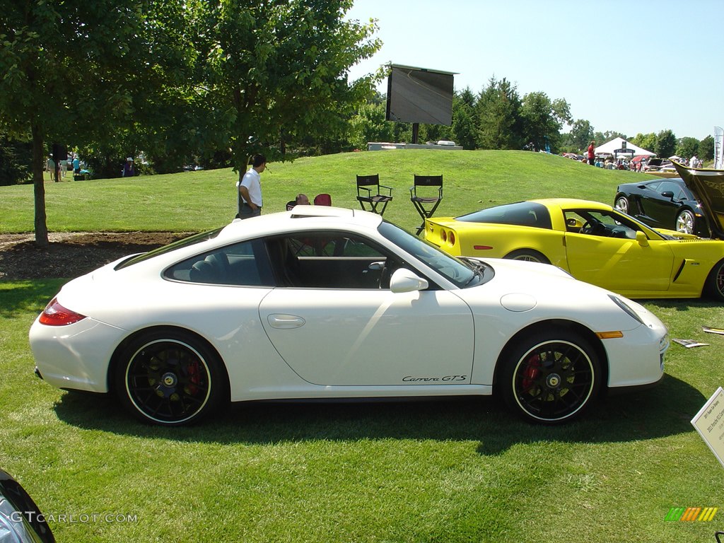 2012 Porsche Carrera GTS Coupe