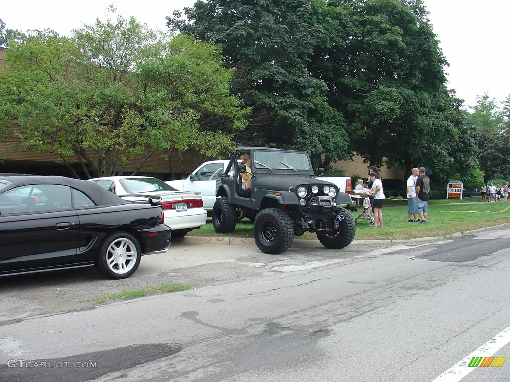 Undercoating a jeep #1