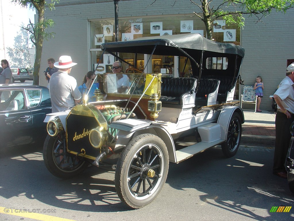 1911 Ann Arbor, built by The Huron River Manufacturing Co. in Ann Arbor, MI