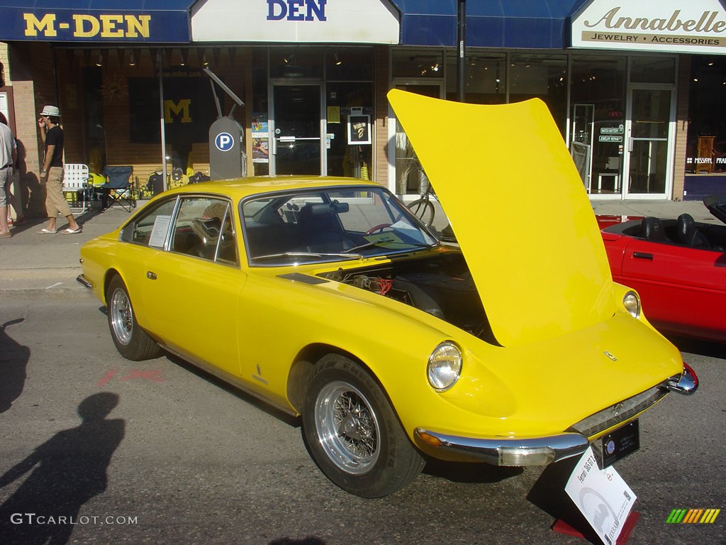 Ferrari 356 GT 2+2