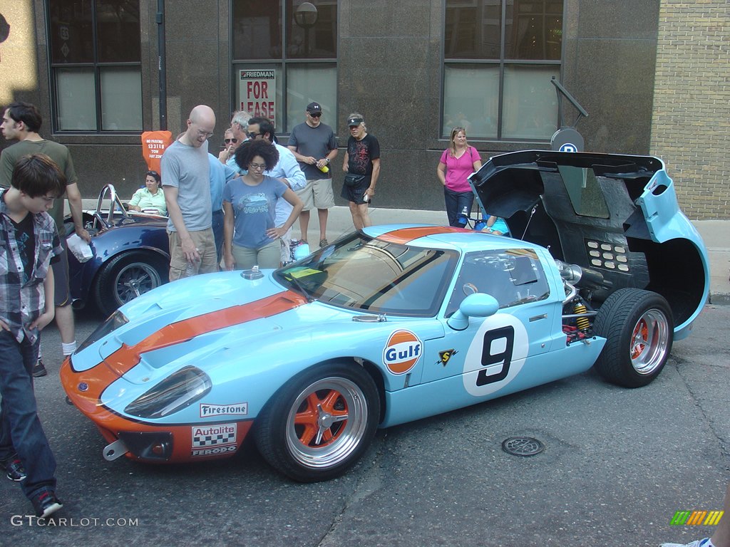 Ford GT40 Replica in the Gulf Racing colors