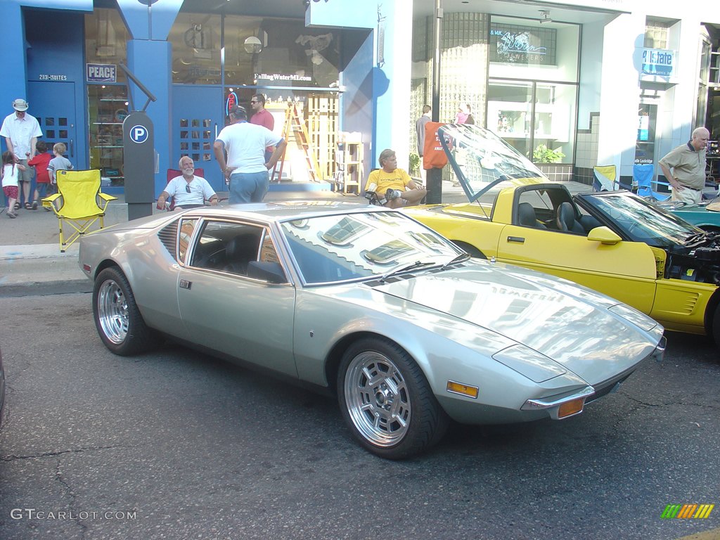 1972 DeTomaso Pantera