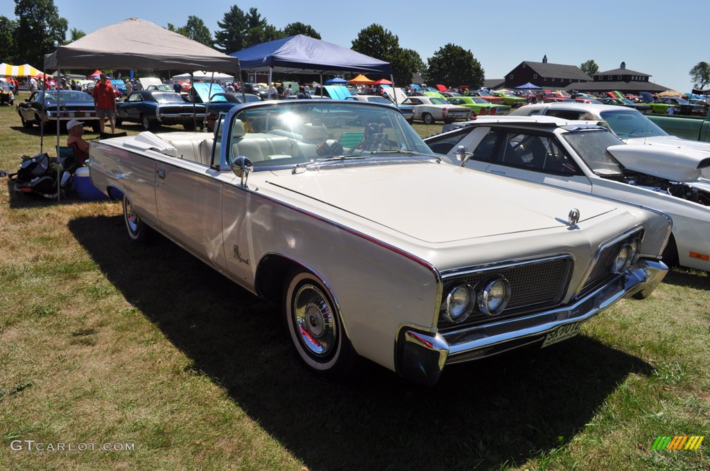 1964 Chrysler Imperial Convertible