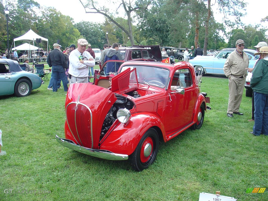 1948 Fiat Topolino, the winner in its class this year.