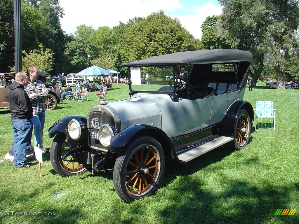 1915 Cole 4-40